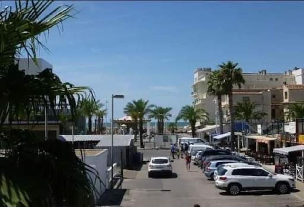100 M De La Plage - Les Cigales De Mer - Studio Cabine - Parking Le Grau-du-Roi Exteriör bild